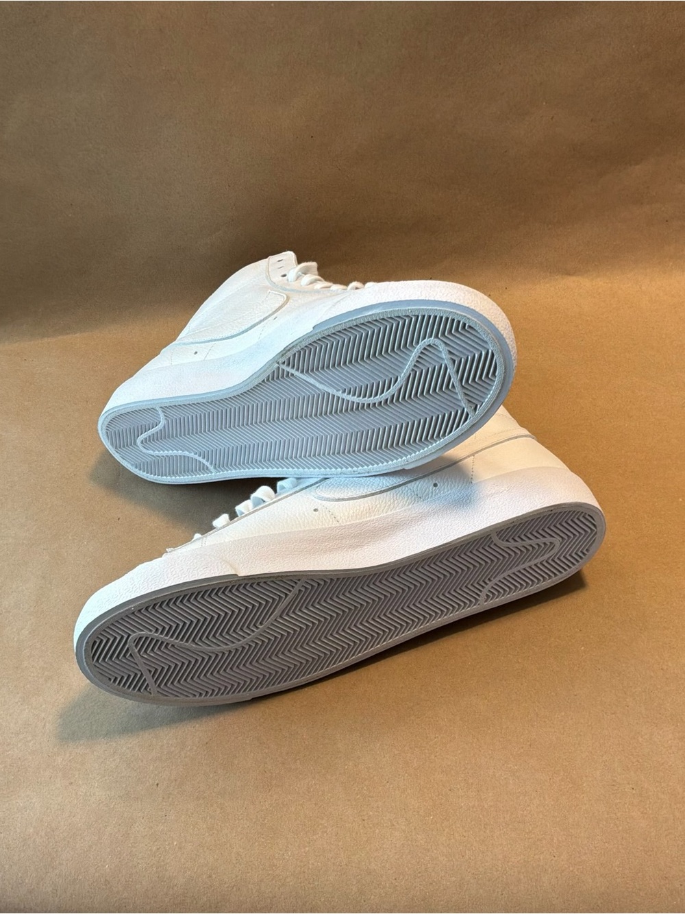 NWOB Nike Blazer Mid '77 Vintage Triple White Men’s Size 12 - Picture 9 of 10